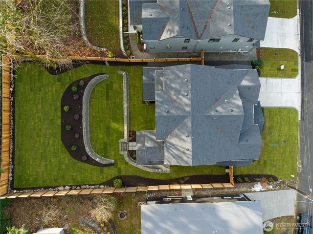 15033 SE 44th Street, Bellevue, WA 98006