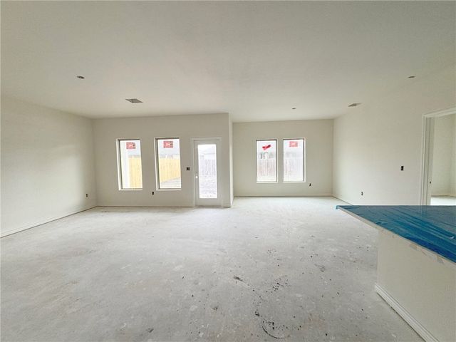 2674 Lady Andrea, Corpus Christi, TX 78415