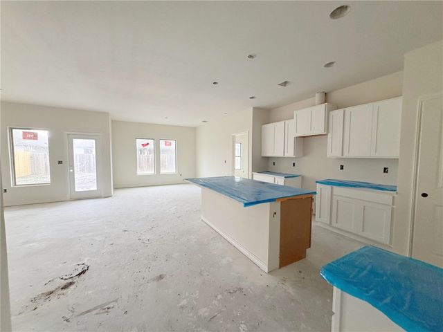 2674 Lady Andrea, Corpus Christi, TX 78415