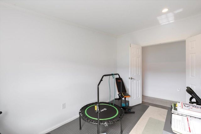83 Caddy Drive, Salem, NH 03079