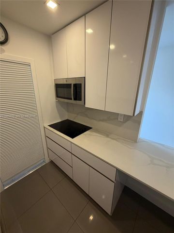 13105 Ixora Ct 107, North Miami, FL 33181