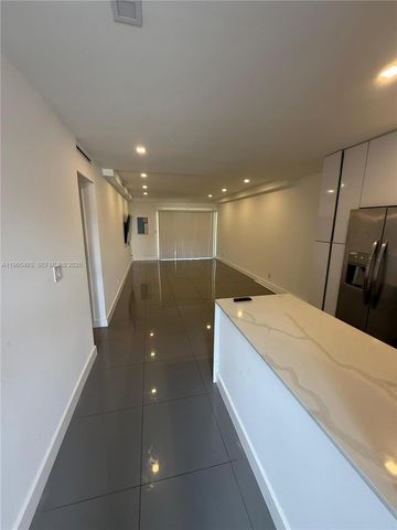 13105 Ixora Ct 107, North Miami, FL 33181