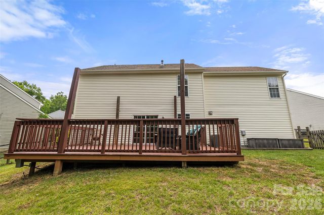 1315 Red Tallen Court, Charlotte, NC 28214