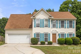 1315 Red Tallen Court, Charlotte, NC 28214
