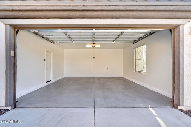 25937 W SANDS Drive, Buckeye, AZ 85396