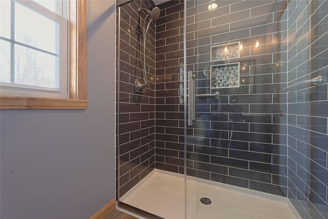 2709 LOVELAND Avenue, Erie, PA 16509