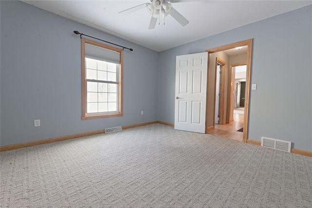 2709 LOVELAND Avenue, Erie, PA 16509