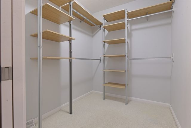 2709 LOVELAND Avenue, Erie, PA 16509