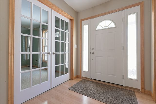 2709 LOVELAND Avenue, Erie, PA 16509