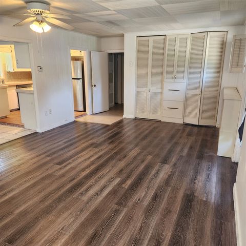 1907 N Bell Avenue, Denton, TX 76209