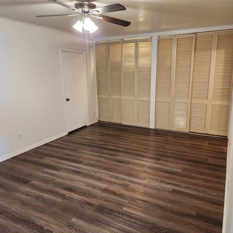1907 N Bell Avenue, Denton, TX 76209