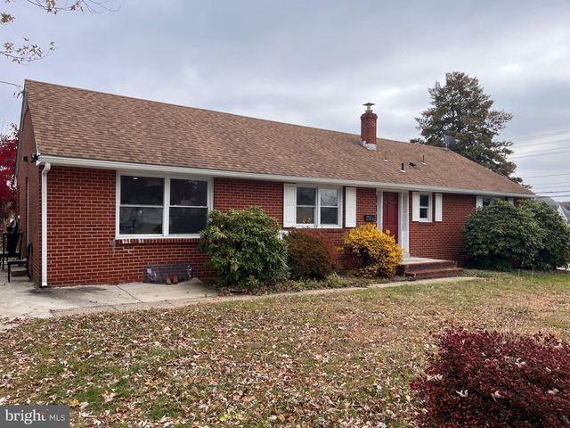 2 MAIN AVE, Wilmington, DE 19804