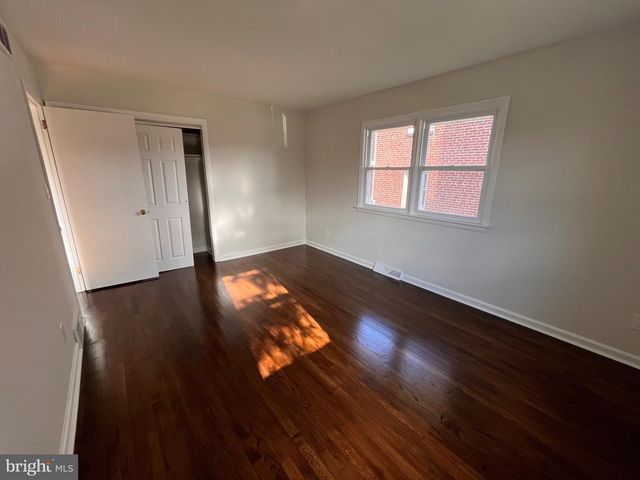 2 MAIN AVE, Wilmington, DE 19804