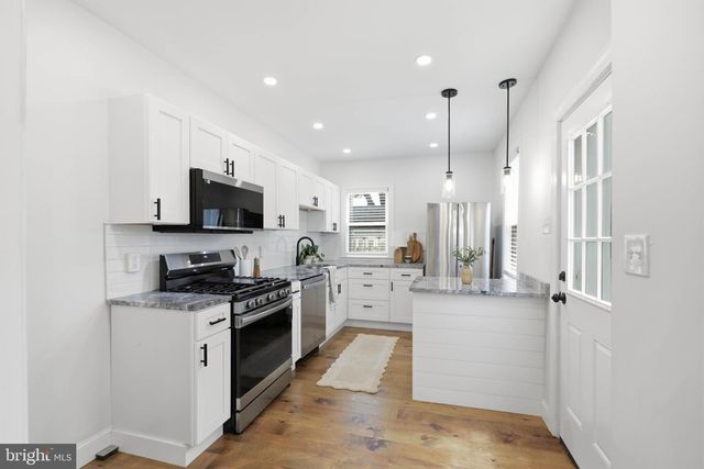 652 HEBRANK ST, Lancaster, PA 17603
