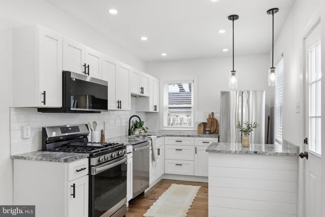 652 HEBRANK ST, Lancaster, PA 17603
