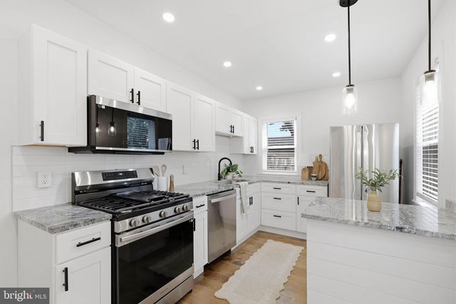 652 HEBRANK ST, Lancaster, PA 17603