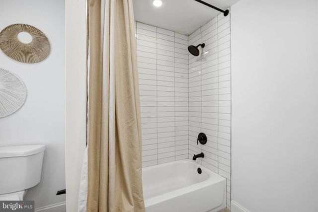 652 HEBRANK ST, Lancaster, PA 17603