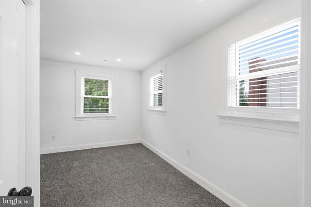 652 HEBRANK ST, Lancaster, PA 17603