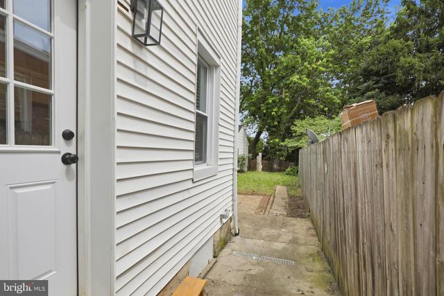 652 HEBRANK ST, Lancaster, PA 17603