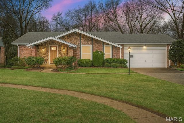 4325 Tanglebrook Drive, Black Jack, MO 63033