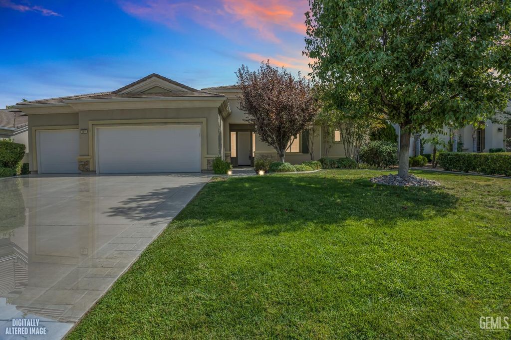 5815 Chadwick Hills Court, Bakersfield, CA 93306