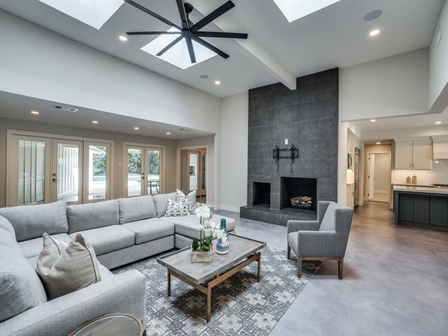 4405 Northaven, Dallas, TX 75229