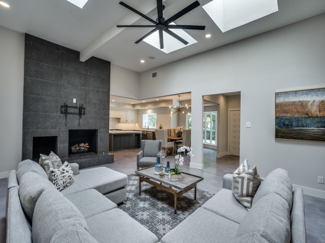 4405 Northaven, Dallas, TX 75229