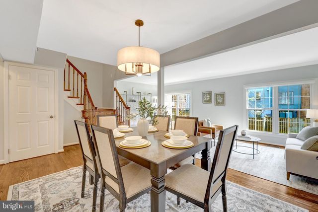 9607 SCOTCH HAVEN DR, Vienna, VA 22181