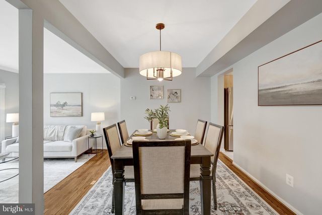 9607 SCOTCH HAVEN DR, Vienna, VA 22181