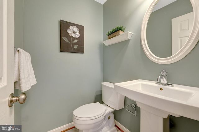 9607 SCOTCH HAVEN DR, Vienna, VA 22181