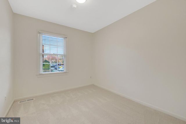 9607 SCOTCH HAVEN DR, Vienna, VA 22181