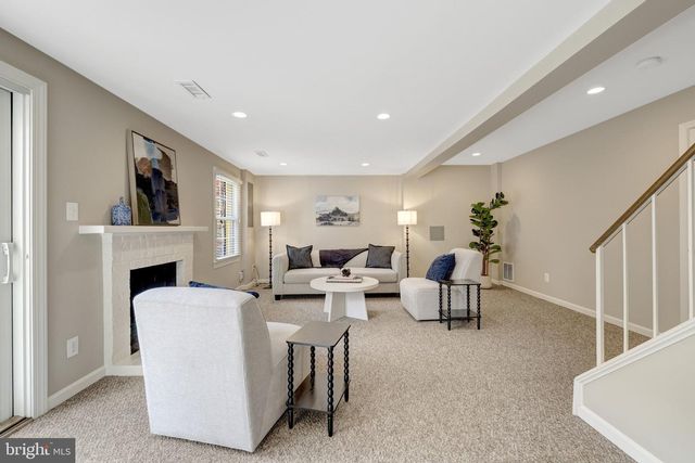 9607 SCOTCH HAVEN DR, Vienna, VA 22181