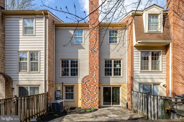 9607 SCOTCH HAVEN DR, Vienna, VA 22181