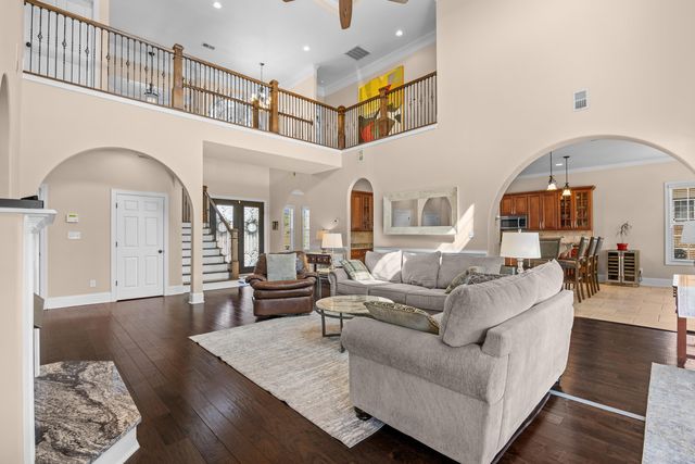 528 Walcott Dr., Myrtle Beach, SC 29579