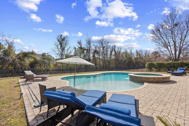 528 Walcott Dr., Myrtle Beach, SC 29579