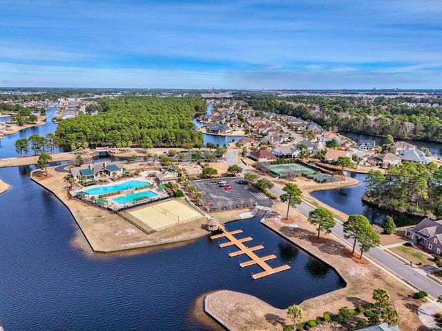 528 Walcott Dr., Myrtle Beach, SC 29579