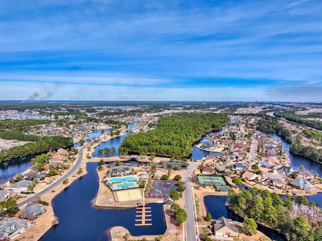 528 Walcott Dr., Myrtle Beach, SC 29579