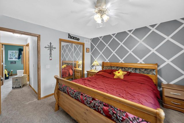 604 Robin Drive, Sun Prairie, WI 53590