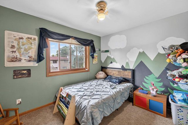 604 Robin Drive, Sun Prairie, WI 53590