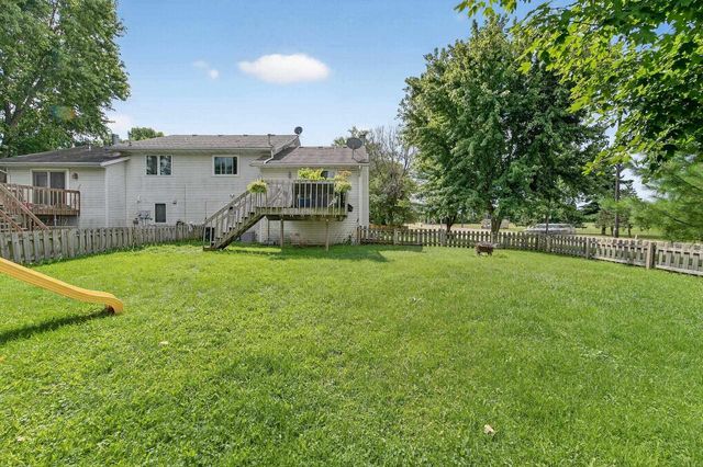 604 Robin Drive, Sun Prairie, WI 53590