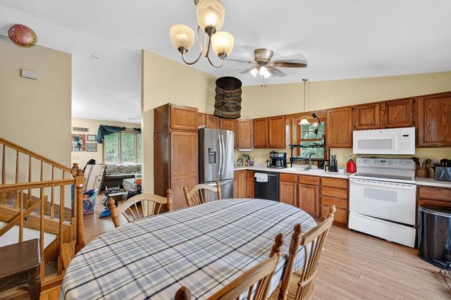 604 Robin Drive, Sun Prairie, WI 53590