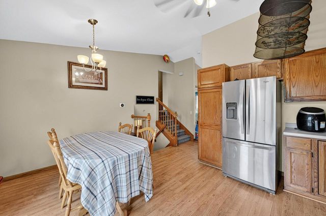 604 Robin Drive, Sun Prairie, WI 53590