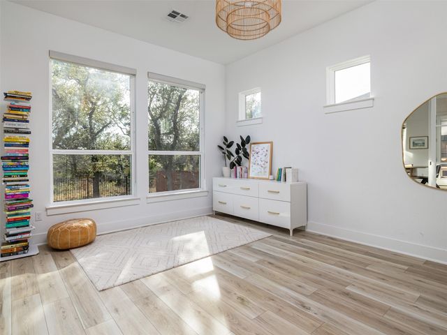 1308 Pink Granite BLVD, Dripping Springs, TX 78620