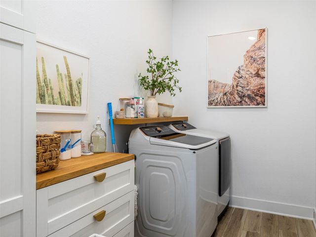 1308 Pink Granite BLVD, Dripping Springs, TX 78620