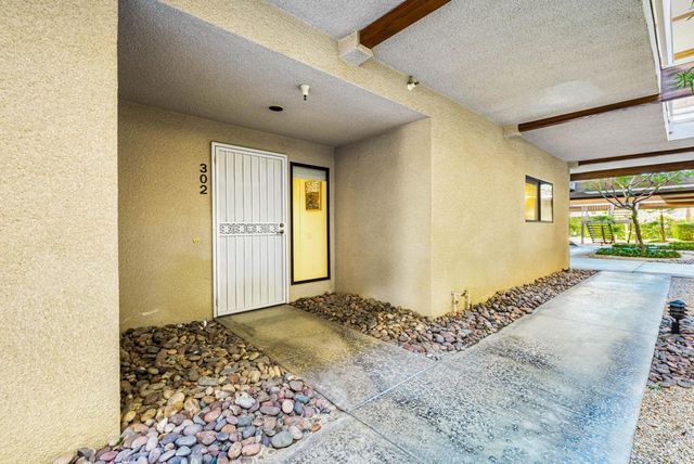 255 S Avenida Caballeros 302, Palm Springs, CA 92262