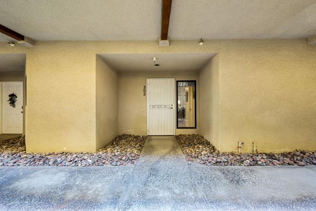 255 S Avenida Caballeros 302, Palm Springs, CA 92262
