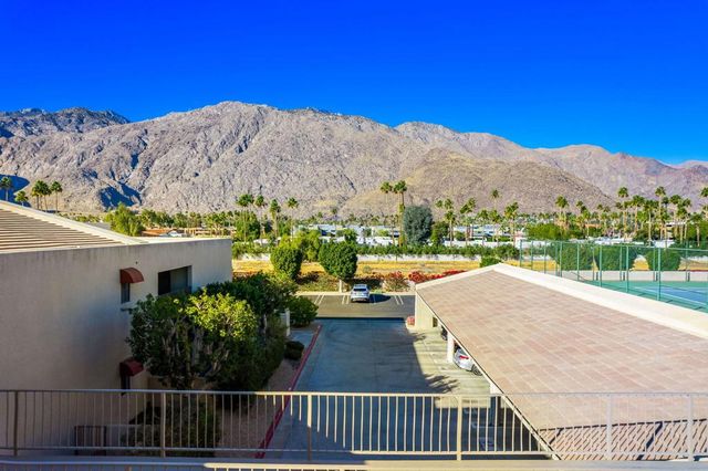 255 S Avenida Caballeros 302, Palm Springs, CA 92262