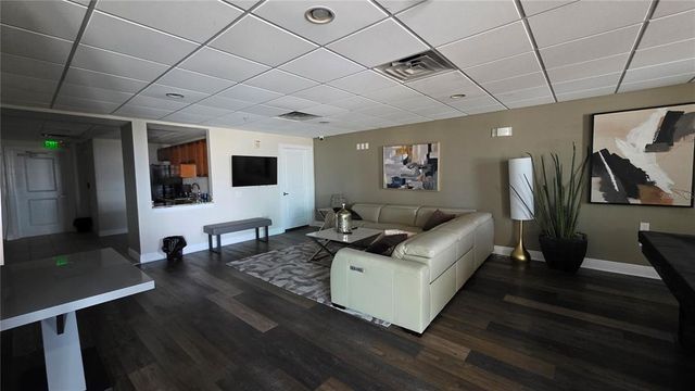 628 CLEVELAND STREET 905, Clearwater, FL 33755