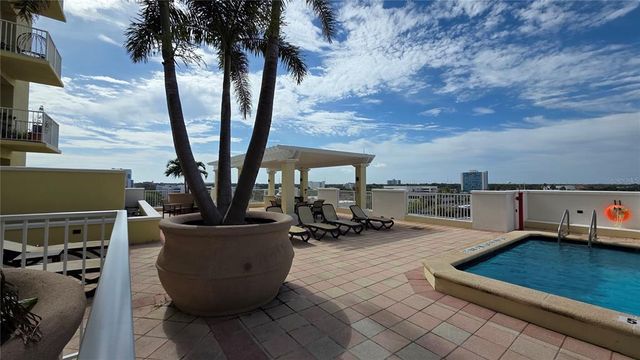 628 CLEVELAND STREET 905, Clearwater, FL 33755