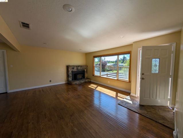 17245 Margaret, Jamestown, CA 95327